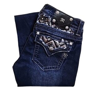 Miss Me Signature Bootcut Jeans. Women's Size: Waist 28x31 Inseam.